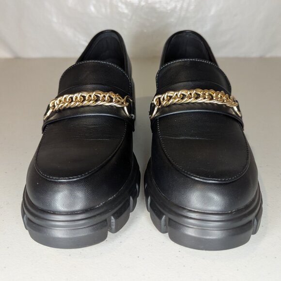 JustFab Leli Chain Detail Chunky Loafer Black & Gold | 7 - Picture 4 of 8